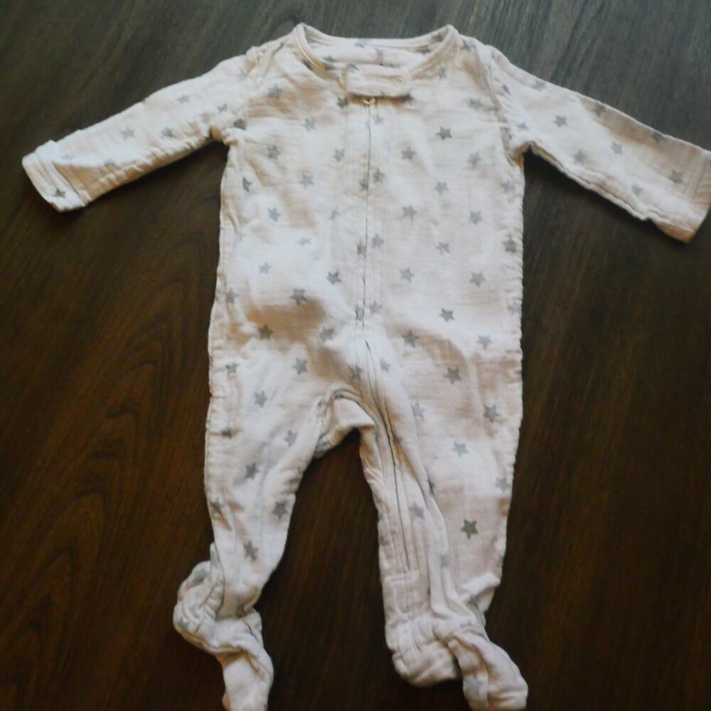Aden + Anais Muslin Cotton Sleeper Size 0-3 Months White Silver Stars